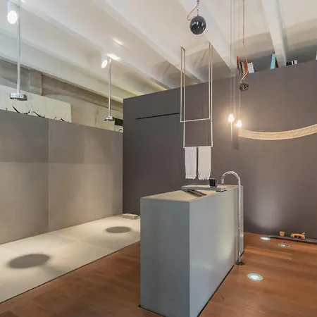 شقة Design Loft With Private Parking كومو