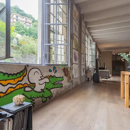 شقة Design Loft With Private Parking كومو
