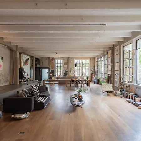 شقة Design Loft With Private Parking كومو